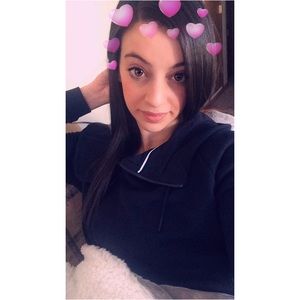 Meet your Posher, Nicole